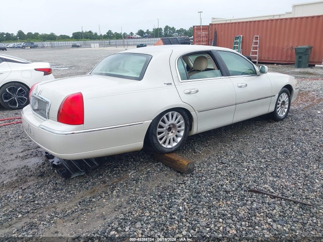 Продажа на аукционе авто 2007 Lincoln Town Car, vin: 1LNHM82V37Y620055, номер лота: 45388704