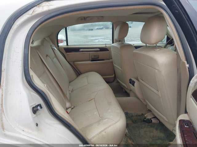 Продажа на аукционе авто 2007 Lincoln Town Car, vin: 1LNHM82V37Y620055, номер лота: 45388704
