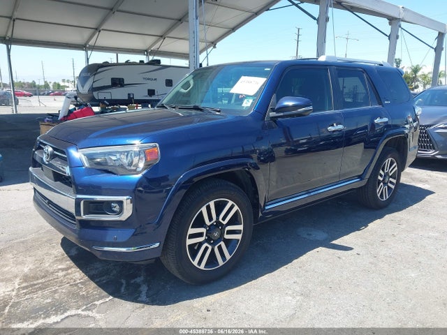 Toyota 4runner Limited 2022 JTEKU5JR1N5976334 Image 2