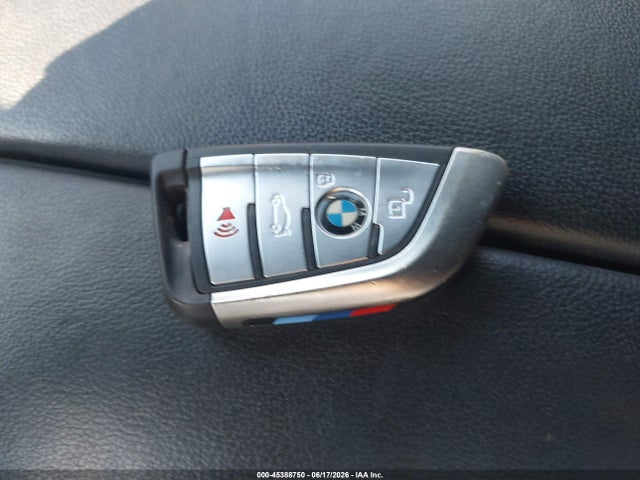 Продажа на аукционе авто 2022 Bmw X5 Xdrive40i, vin: 5UXCR6C08N9K31098, номер лота: 45388750