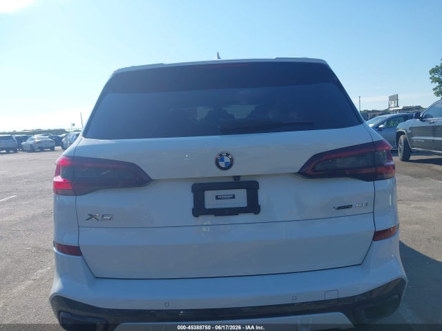 Продажа на аукционе авто 2022 Bmw X5 Xdrive40i, vin: 5UXCR6C08N9K31098, номер лота: 45388750