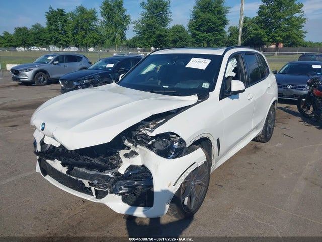 Продажа на аукционе авто 2022 Bmw X5 Xdrive40i, vin: 5UXCR6C08N9K31098, номер лота: 45388750