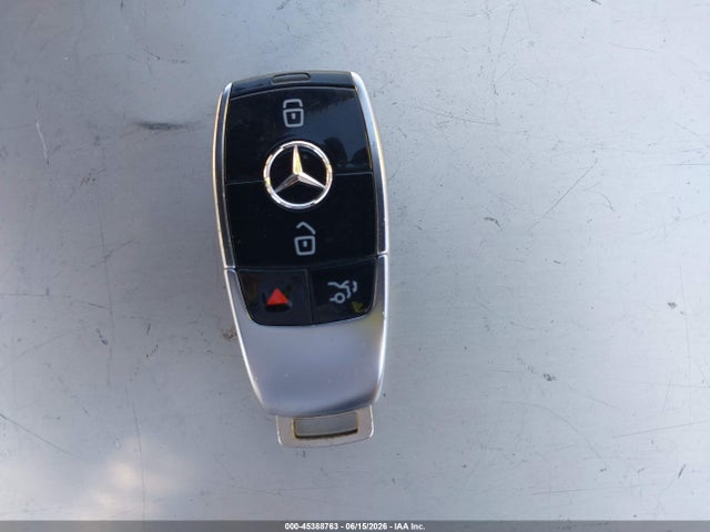 WDDZF4JB2KA617867 Mercedes-Benz E 300