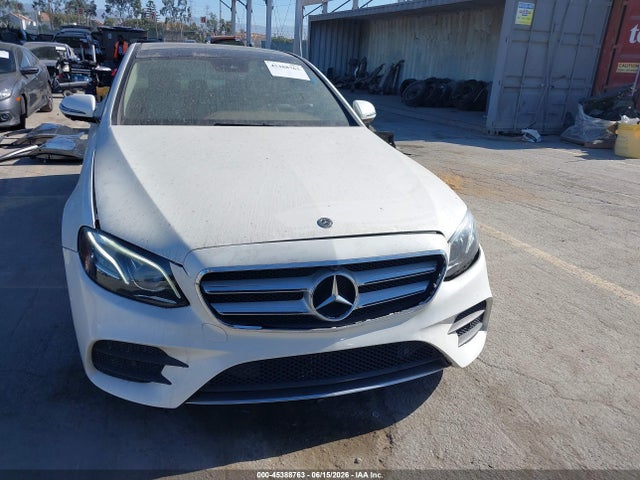 WDDZF4JB2KA617867 Mercedes-Benz E 300