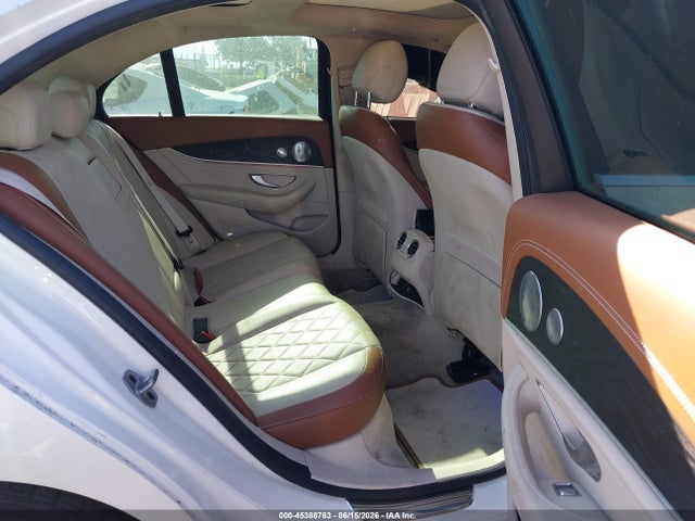 WDDZF4JB2KA617867 Mercedes-Benz E 300