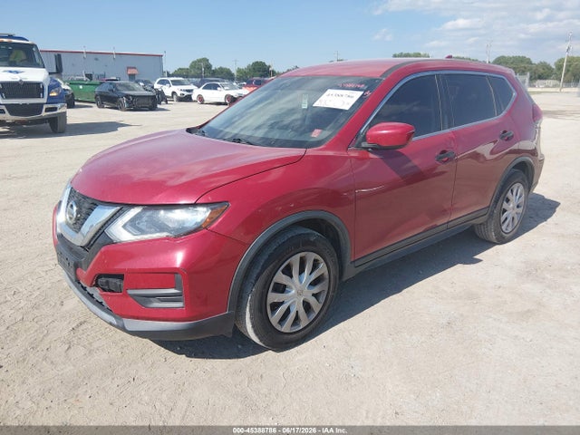 Nissan ROGUE S 2017 JN8AT2MT7HW387655 Image 2
