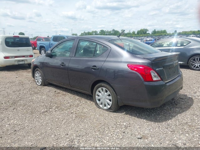 45388793 :رقم المزاد ، 3N1CN7AP4FL854877 vin ، 2015 Nissan Versa 1.6 S+ مزاد بيع