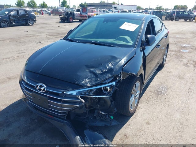 Hyundai Elantra Value Edition 2019 5NPD84LF5KH416052 Image 2