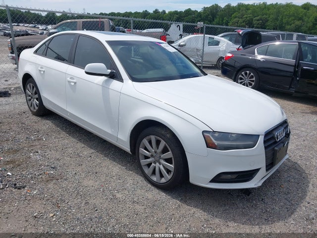 45388804 :رقم المزاد ، WAUAFAFL1EN023272 vin ، 2014 Audi A4 2.0t Premium مزاد بيع