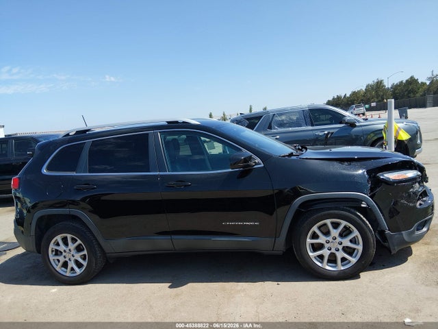 Продажа на аукционе авто 2018 Jeep Cherokee Latitude Plus Fwd, vin: 1C4PJLLB3JD560924, номер лота: 45388822