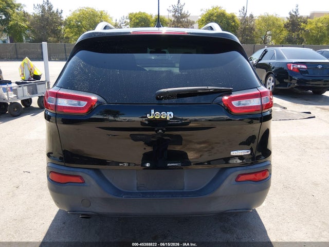 Продажа на аукционе авто 2018 Jeep Cherokee Latitude Plus Fwd, vin: 1C4PJLLB3JD560924, номер лота: 45388822
