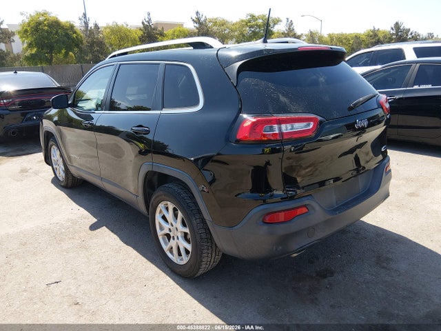 Продажа на аукционе авто 2018 Jeep Cherokee Latitude Plus Fwd, vin: 1C4PJLLB3JD560924, номер лота: 45388822