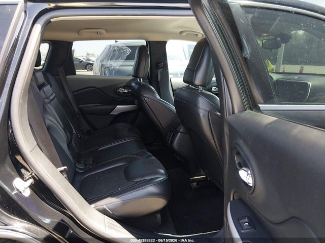 Продажа на аукционе авто 2018 Jeep Cherokee Latitude Plus Fwd, vin: 1C4PJLLB3JD560924, номер лота: 45388822