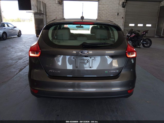 Ford FOCUS ELECTRIC 2018 1FADP3R46JL296118 Image 16