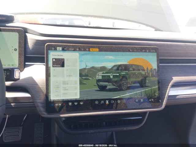 Rivian R1s 2026 7PDSGGBA9TN076206 Image 31