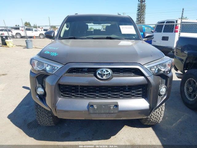 Toyota 4runner Sr5 Premium 2019 JTEBU5JR3K5733720 Image 13