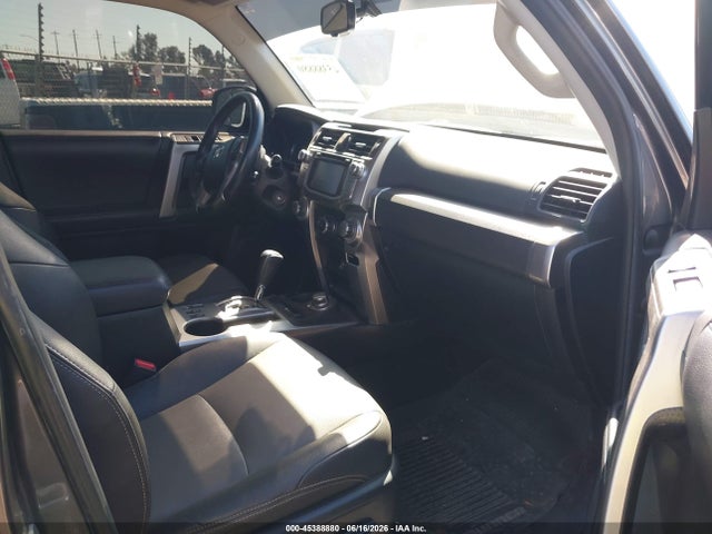 Toyota 4runner Sr5 Premium 2019 JTEBU5JR3K5733720 Image 5