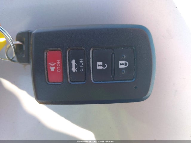 4T1BK1EB9FU153170 Toyota AVALON XLE