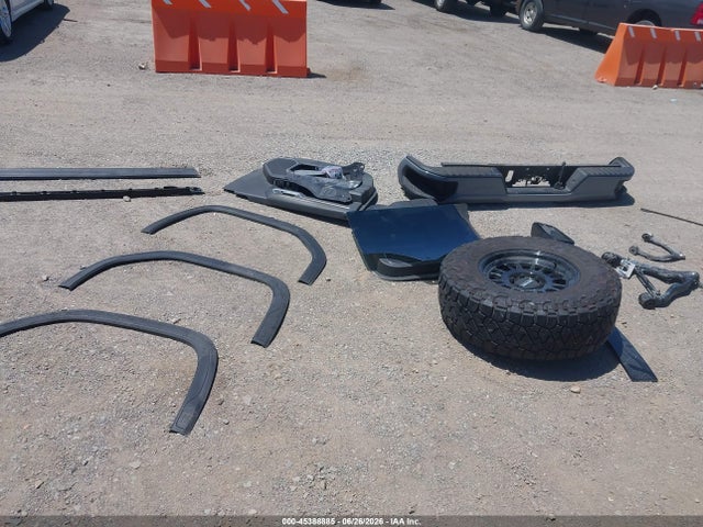 GMC Sierra 1500 2wd Short Box Elevation 2024 3GTPHCED3RG361753 Image 12
