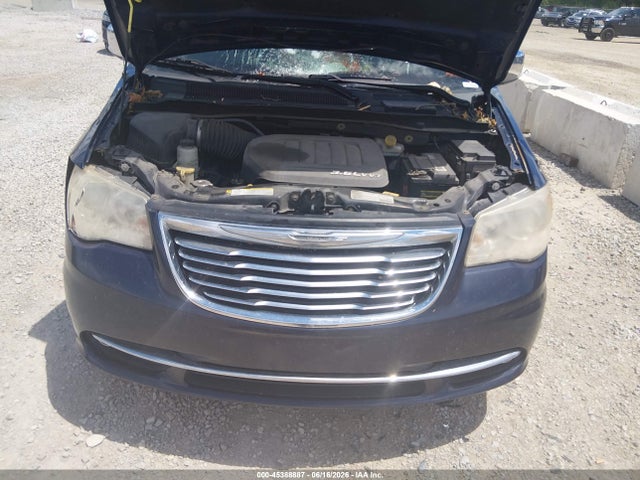 2013 Chrysler Town & Country Touring-l მანქანა იყიდება აუქციონზე, vin: 2C4RC1CG0DR512740, აუქციონის ნომერი: 45388887