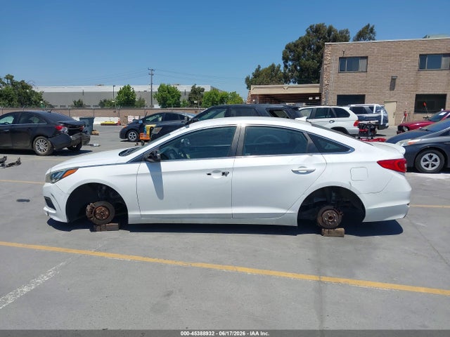 Hyundai SONATA SE 2016 5NPE24AF9GH316729 Image 14
