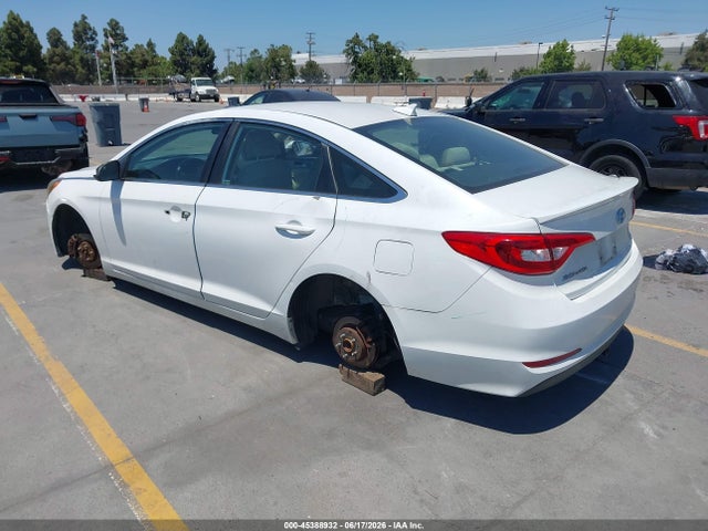 Hyundai SONATA SE 2016 5NPE24AF9GH316729 Image 3