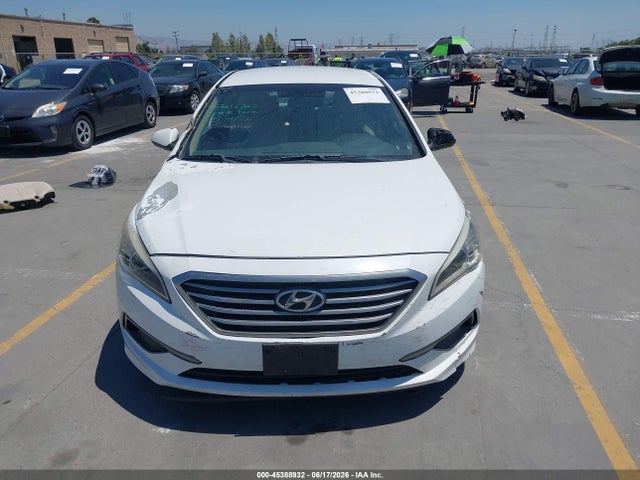 Hyundai SONATA SE 2016 5NPE24AF9GH316729 Image 6