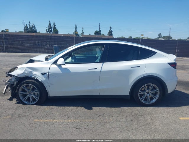 45388933 :رقم المزاد ، 7SAYGDEE9PF797597 vin ، 2023 Tesla Model Y Awd/long Range Dual Motor All-wheel Drive مزاد بيع