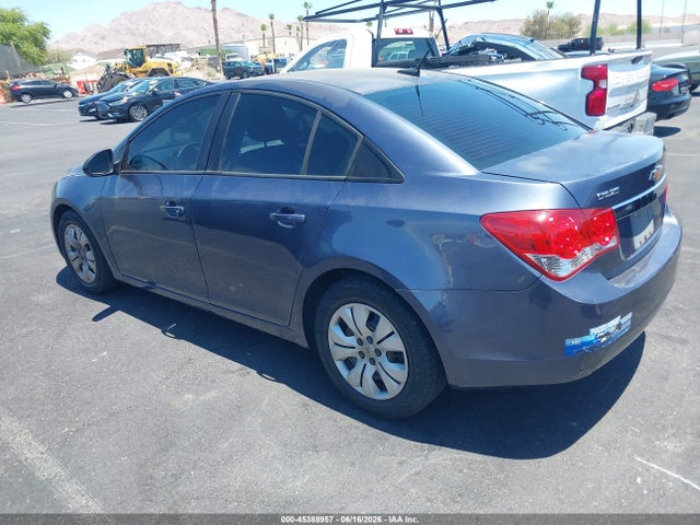 1G1PA5SH5E7433719 Chevrolet Cruze Ls Auto