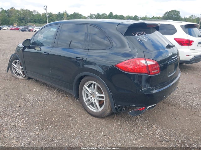 45388969 :رقم المزاد ، WP1AB2A2XDLA80758 vin ، 2013 Porsche Cayenne S مزاد بيع