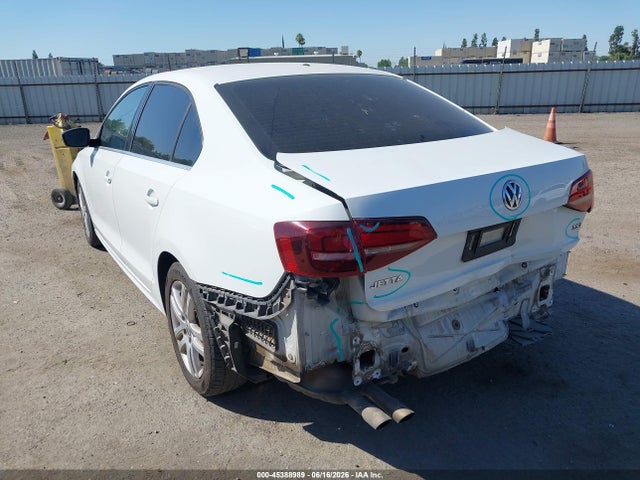 45388989 :رقم المزاد ، 3VW2B7AJ0HM346199 vin ، 2017 Volkswagen Jetta 1.4t S مزاد بيع