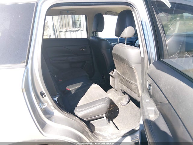 Mitsubishi Outlander Se 2019 JA4AD3A33KZ044893 Image 8