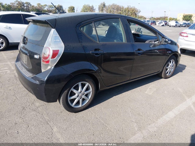 2012 Toyota Prius C Four მანქანა იყიდება აუქციონზე, vin: JTDKDTB32C1012493, აუქციონის ნომერი: 45388998