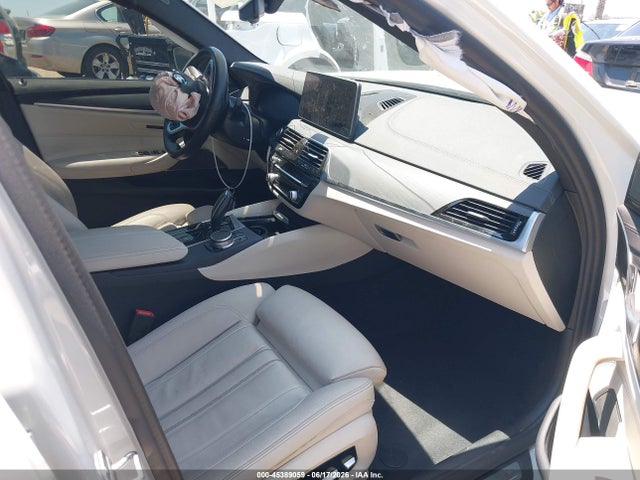 WBA13BK05NCJ62066 BMW M550 I Xdrive
