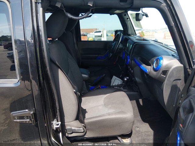 2016 Jeep Wrangler Unlimited Black Bear მანქანა იყიდება აუქციონზე, vin: 1C4BJWDG8GL109265, აუქციონის ნომერი: 45389067