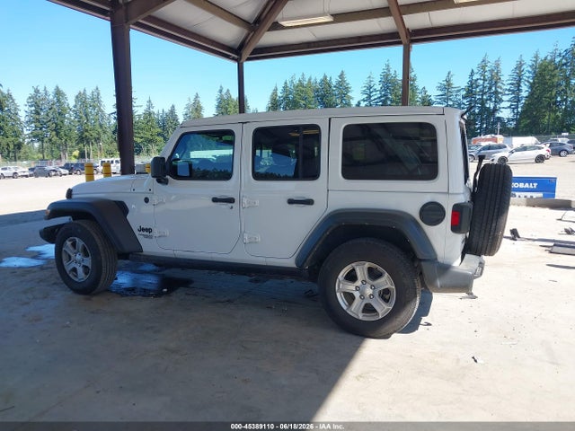 1C4HJXDM1MW823075 Jeep Wrangler Unlimited Sport S 4x4
