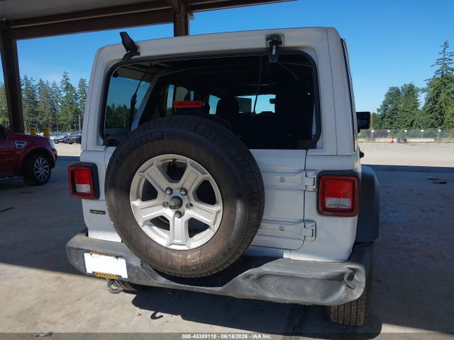 1C4HJXDM1MW823075 Jeep Wrangler Unlimited Sport S 4x4