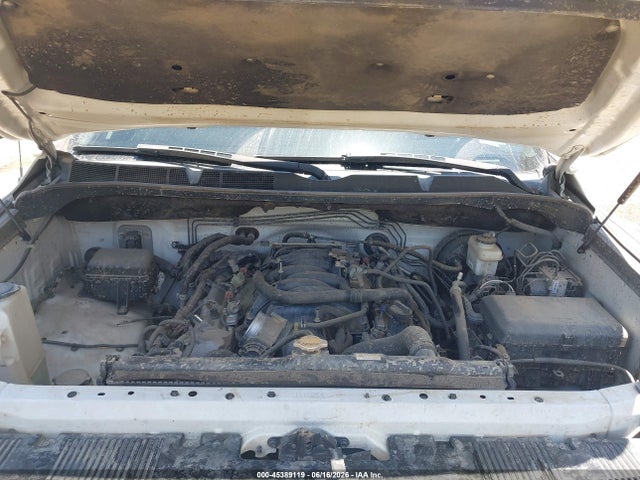 5TFUW5F16HX595145 Toyota Tundra Sr5 5.7l V8