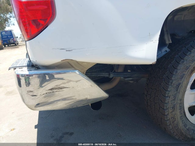 5TFUW5F16HX595145 Toyota Tundra Sr5 5.7l V8