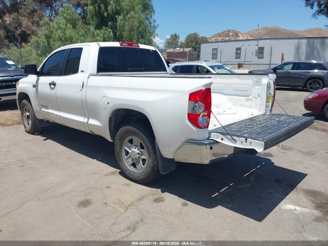 5TFUW5F16HX595145 Toyota Tundra Sr5 5.7l V8