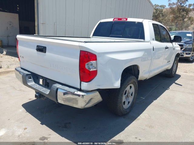 5TFUW5F16HX595145 Toyota Tundra Sr5 5.7l V8