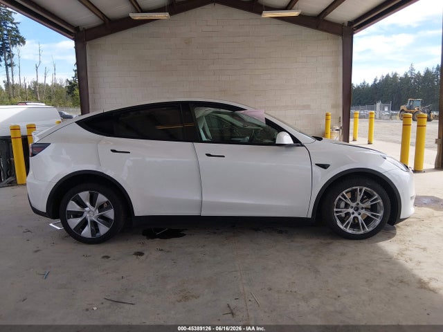 Продаж на аукціоні авто 2023 Tesla Model Y Awd/long Range Dual Motor All-wheel Drive, vin: 7SAYGAEE4PF827006, номер лоту: 45389126