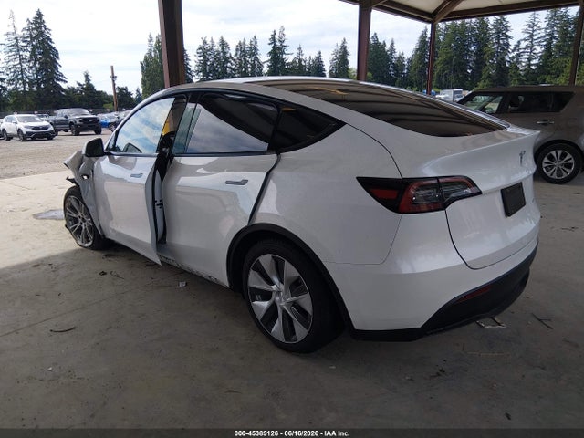 Продаж на аукціоні авто 2023 Tesla Model Y Awd/long Range Dual Motor All-wheel Drive, vin: 7SAYGAEE4PF827006, номер лоту: 45389126