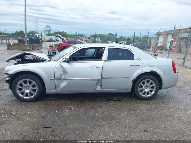 Продаж на аукціоні авто 2009 Chrysler 300 Touring/signature Series/executive Series, vin: 2C3KA53V79H628404, номер лоту: 45389142