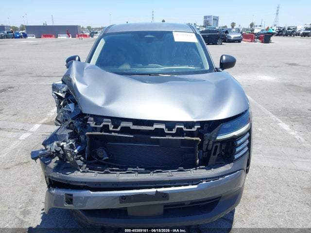3N8AP6BBXSL382176 Nissan Kicks S Intelligent Awd