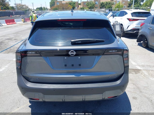 3N8AP6BBXSL382176 Nissan Kicks S Intelligent Awd