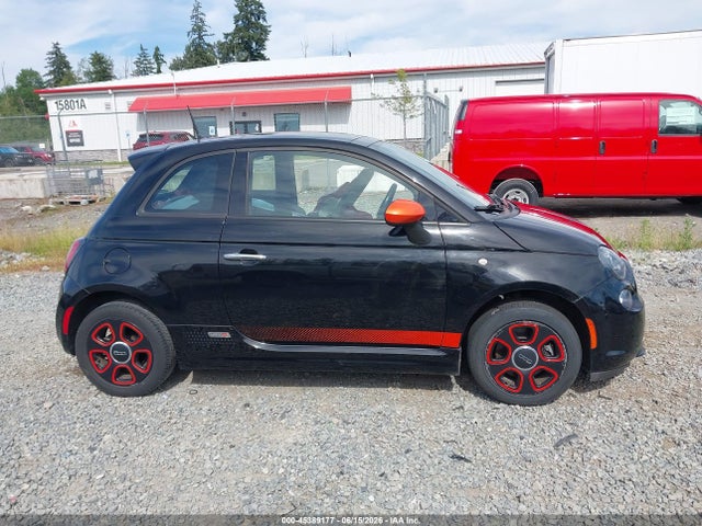 Fiat 500E BATTERY ELECTRIC 2015 3C3CFFGEXFT623271 Image 14
