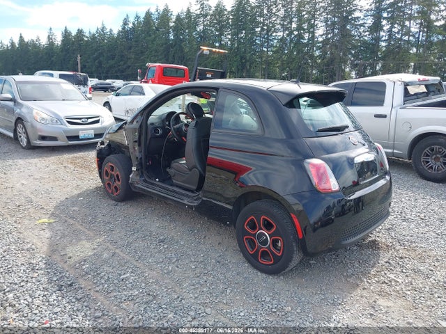 Fiat 500E BATTERY ELECTRIC 2015 3C3CFFGEXFT623271 Image 3
