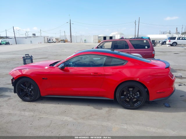 45389203 :رقم المزاد ، 1FA6P8CF1N5144046 vin ، 2022 Ford Mustang Gt Fastback مزاد بيع