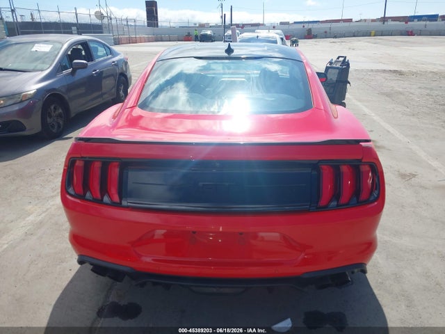 45389203 :رقم المزاد ، 1FA6P8CF1N5144046 vin ، 2022 Ford Mustang Gt Fastback مزاد بيع